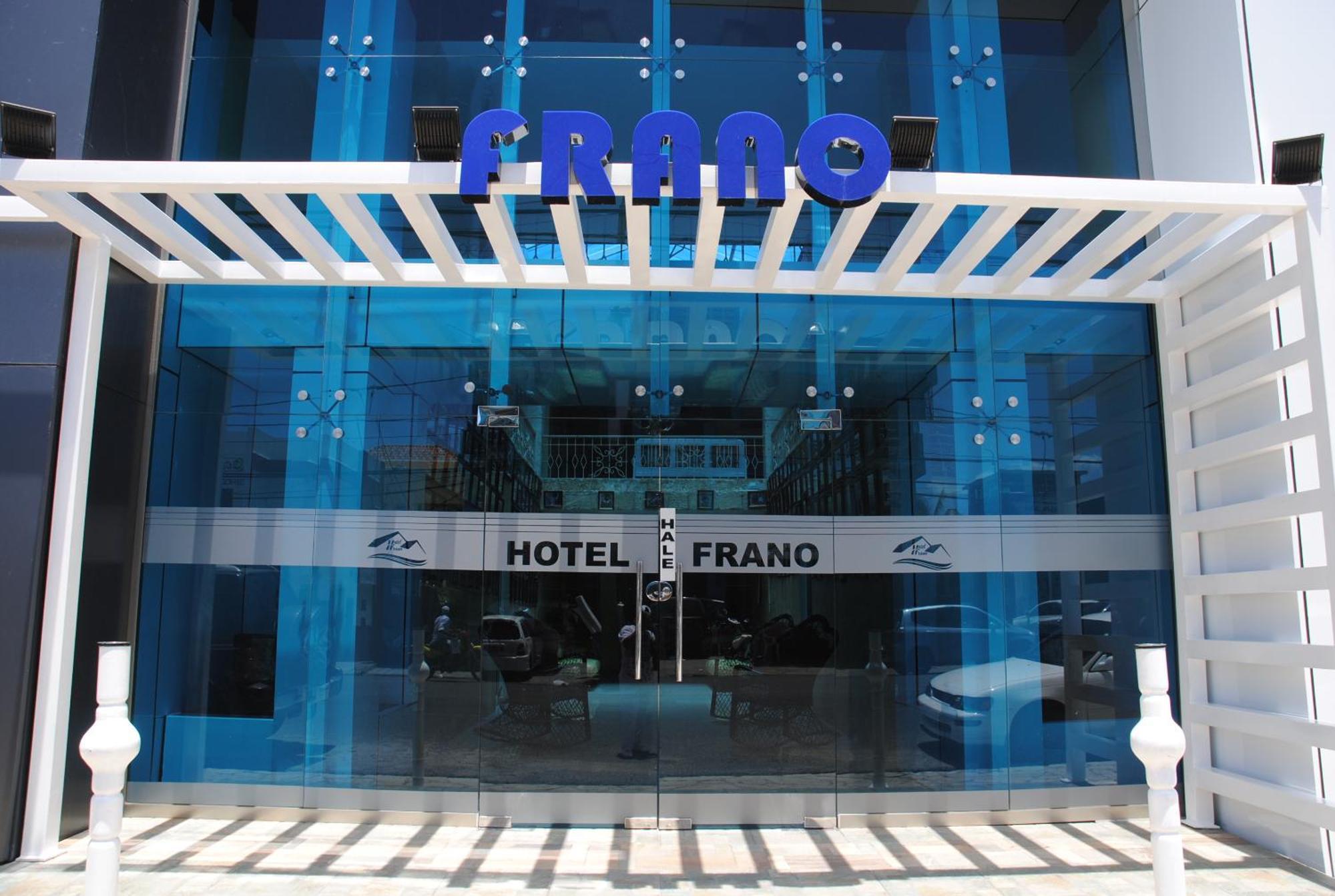 Hotel Frano Romana Center Ла-Романа Екстер'єр фото